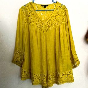 Women’s Blouse